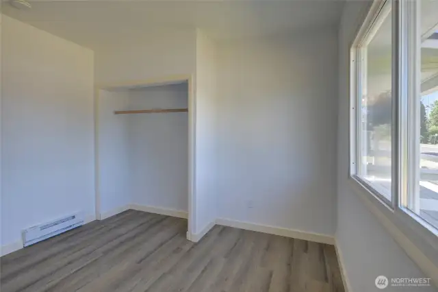 Bedroom #1, cont