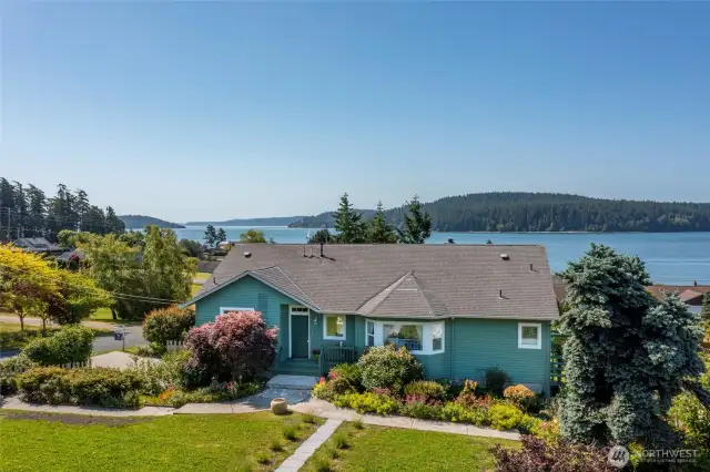 Beautiful custom built home with 180 degree views of Similk Bay & the islands!
