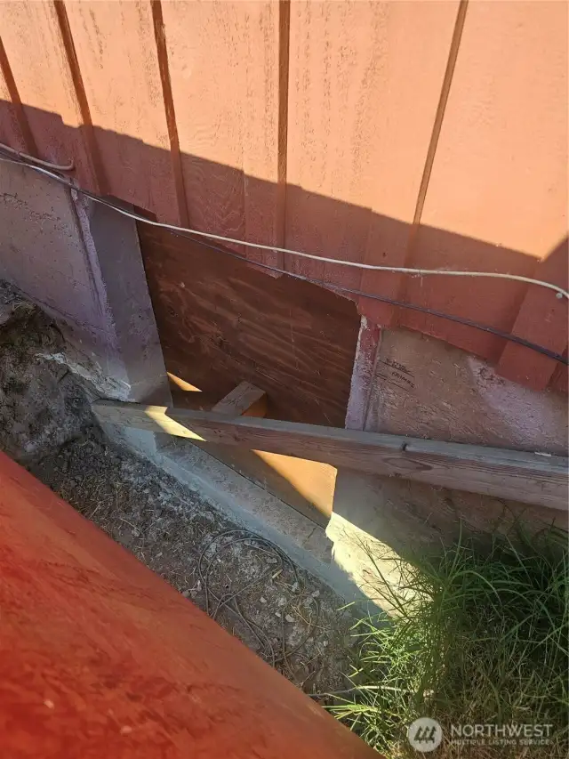 Unfinished egress window 1