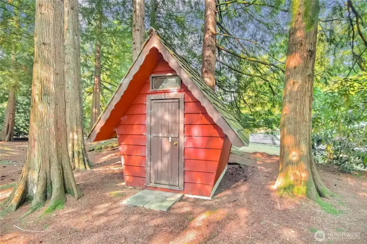 Playhouse, extra storage or whatever you need