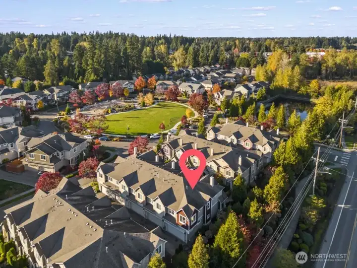 Pet friendly neighborhood with walkign trails.