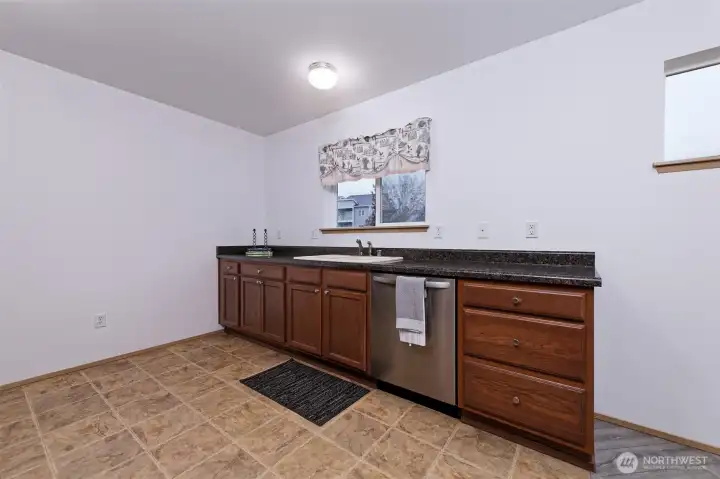 Kitchen with window to the backyard