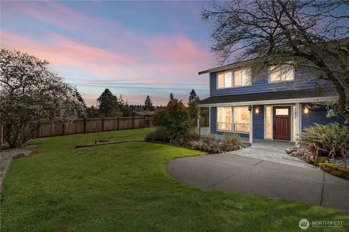 Welcome to 8401 68th Ave Ct E Puyallup