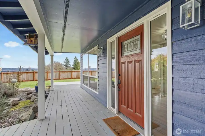 wrap around deck to take in all the views