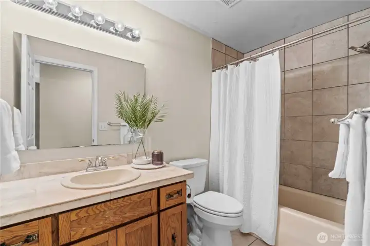 Full Bathroom upstairs