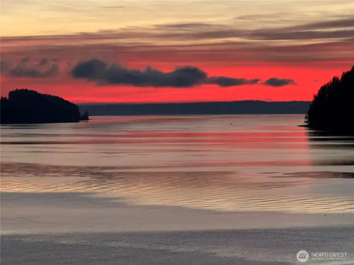 Sunset views like this make every evening feel extraordinary.