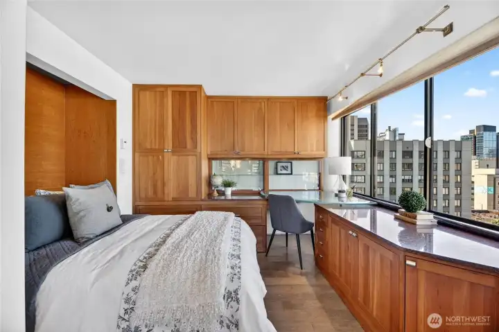 2nd bedroom.