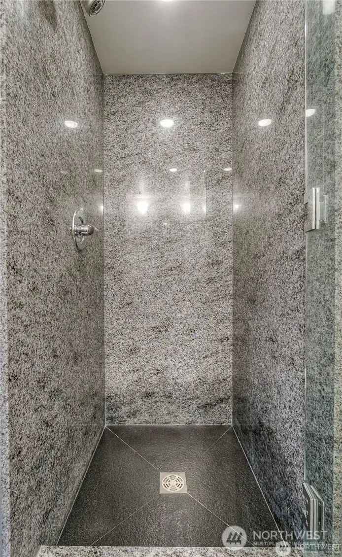 Gorgeous stone shower surround. Gorgeous stone shower surround.