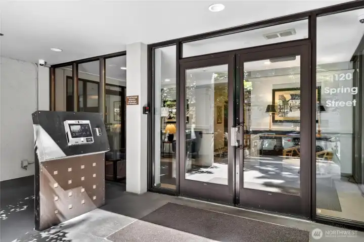Exterior entry with mobile entry pad to building.