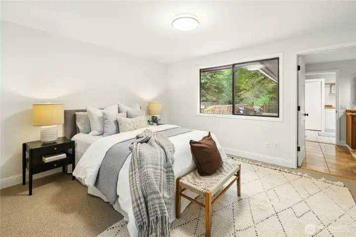 The centrally located owner's suite features a walk-in closet and en suite 3/4 bathroom. The centrally located owner's suite features a walk-in closet and en suite 3/4 bathroom.