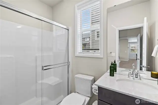 Attached En-suite