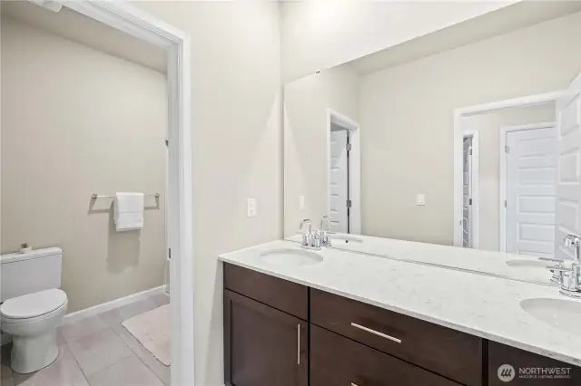 Hall Full Bathroom
