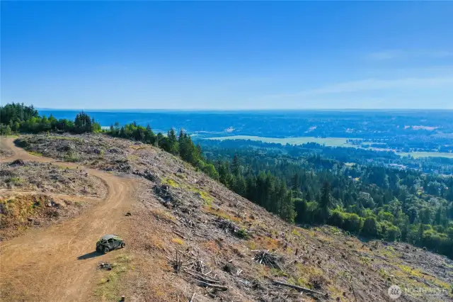 Access DNR land looking over the Snoqualmie and Skykomish river valleys.