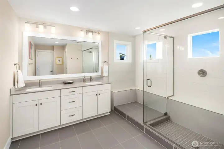 Spa-like primary bath