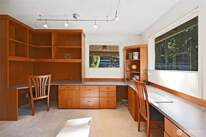 Ideal space for working remotely.