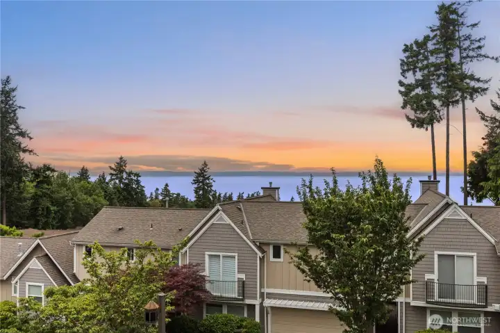 Expansive ocean views from primary