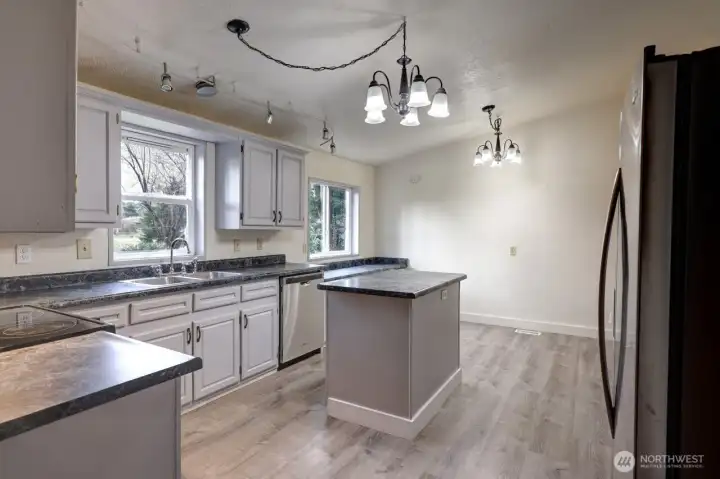 Large country kitchen