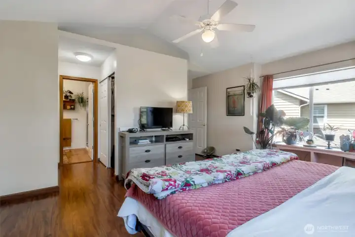 ...dual closets, ceiling fan and a remodeled en suite bath, inviting you to unwind in style and comfort!