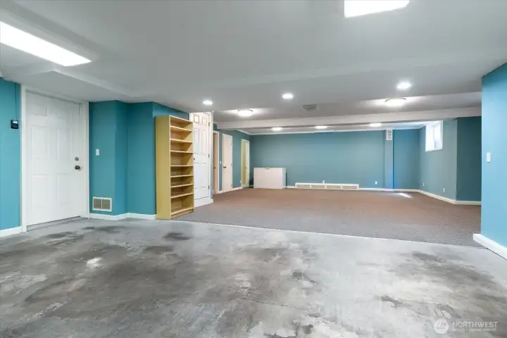 4 car garage