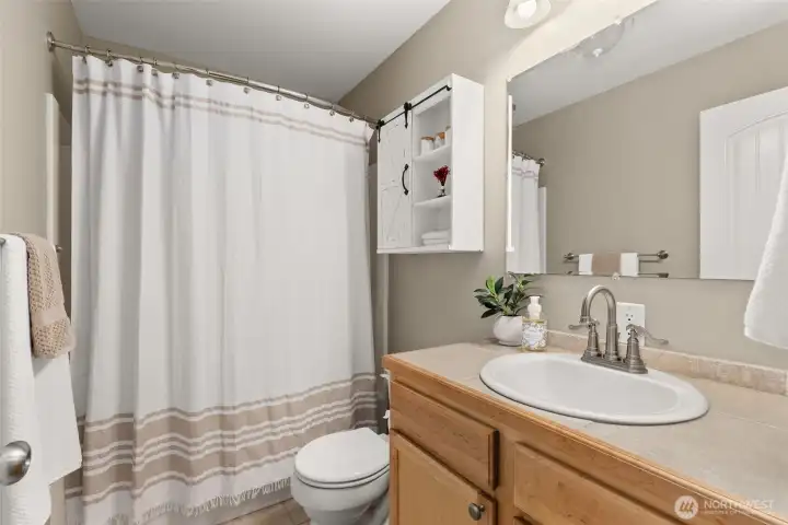 Full Bath Main floor. Full Bath Main floor.
