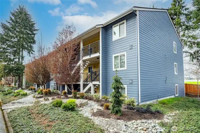 Welcome to the Current Condominium complex, a well-maintained friendly community located in desirable Bellevue area.