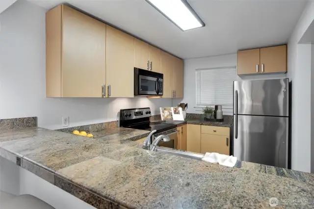 This lovely kitchen has everything you need at your disposal.