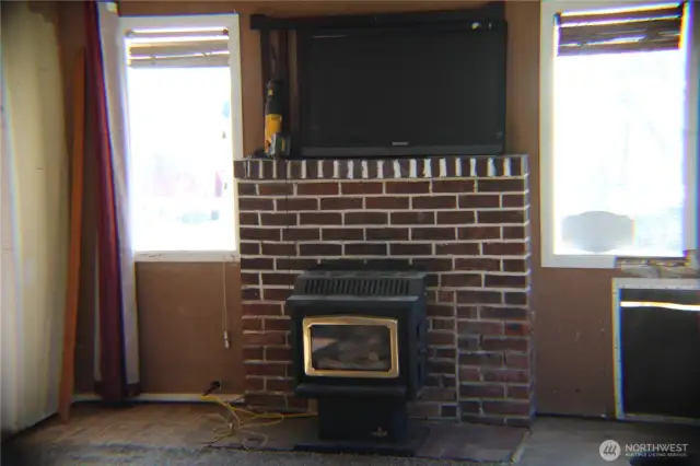 main floor living room with Natural gas stove