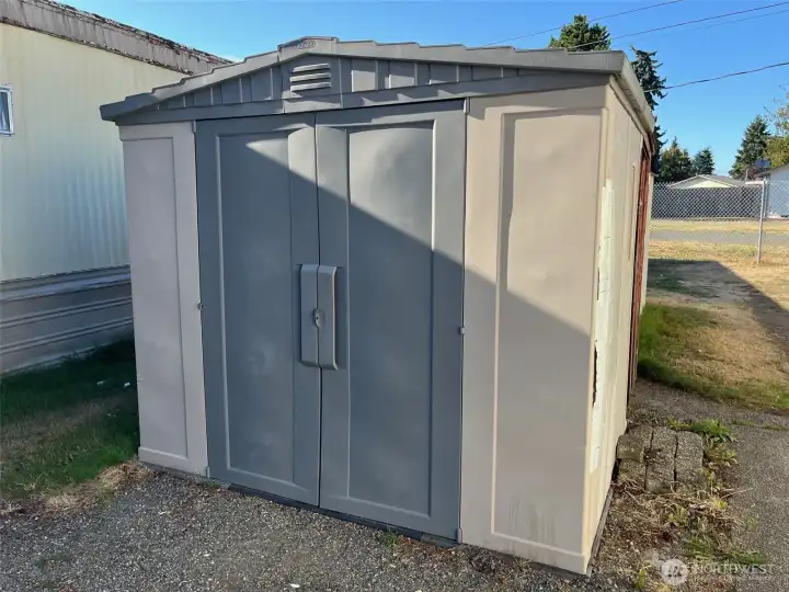 Front Shed 1