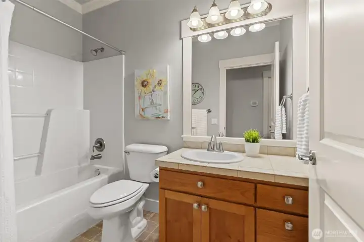 Full hall bathroom.