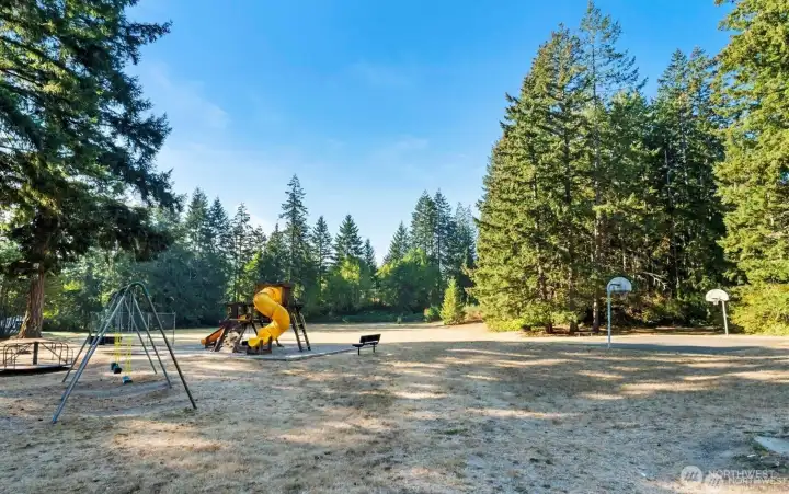 Community Park right down the street.