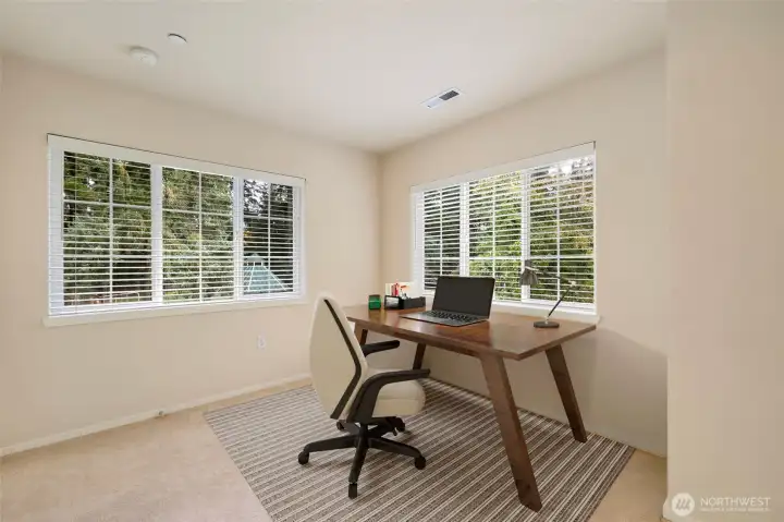 3rd bedroom virtually staged as office