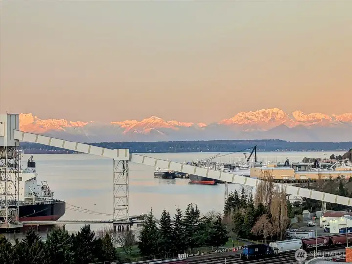 Stunning views of Cascade mountains and Puget Sound.