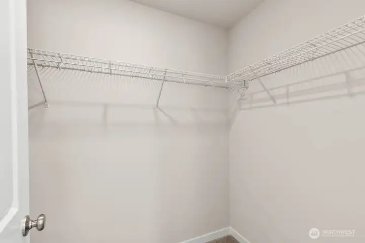 Photos are for representation only.  Features, colors, and selections may differ from photograph. See site agent for details.