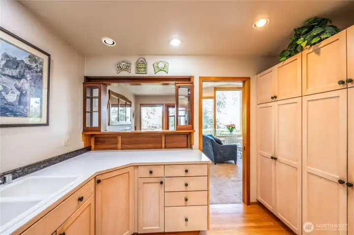 The kitchen includes a large pantry.