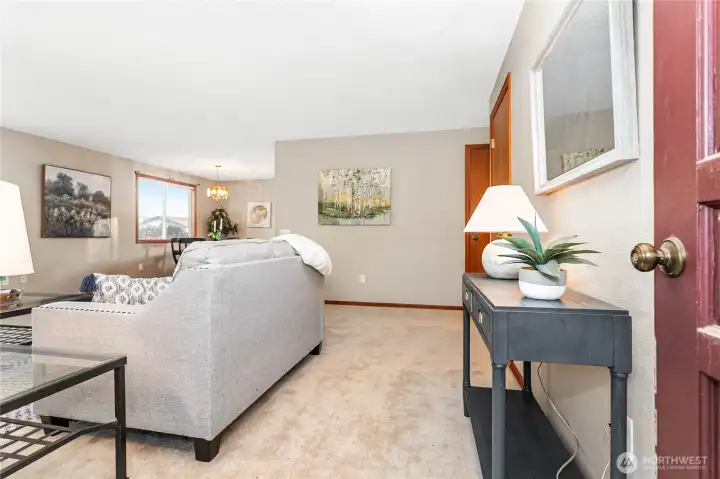 Guest Entry off Living Room