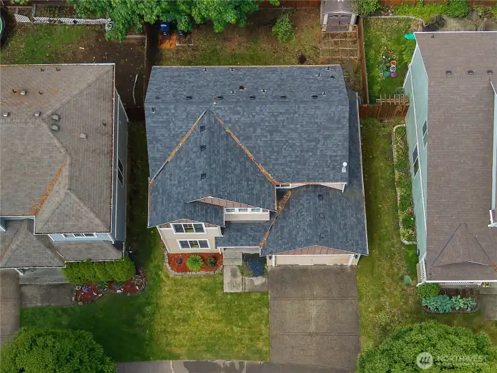 Roof installed 2025 Roof installed 2025