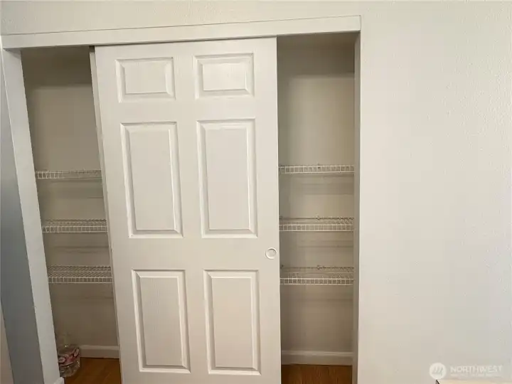 Kitchen pantry