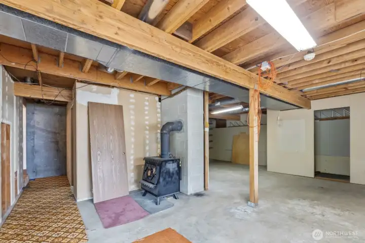 Daylight basement Daylight basement