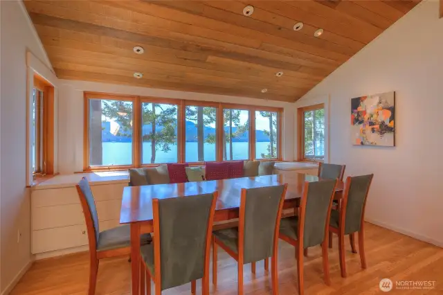 Built in dining room bench and storage.
