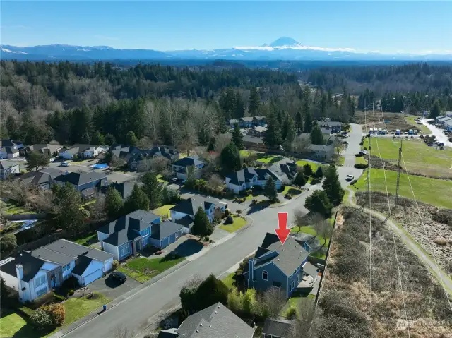 Wonderful Mt Rainier views from the neighborhood