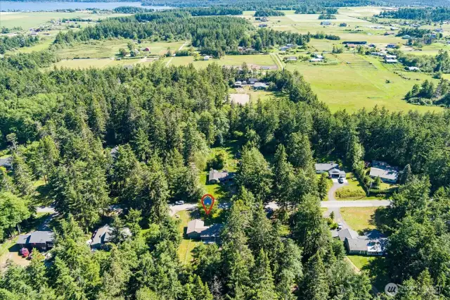 All in a wonderful neighborhood! See it today!