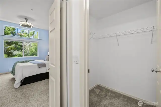 Walk in Closet