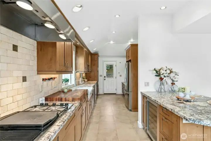 Multiple chefs have plenty of elbow room in this kitchen.