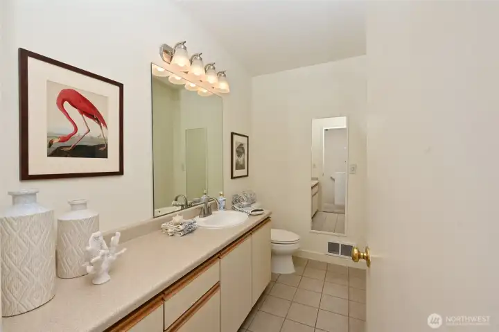 Large bathroom with ample counterspace and storage