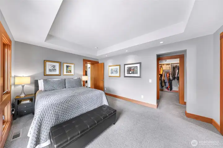 Walk-in closet means the early riser doesn't need to wake the night-owl, to get ready for the day.