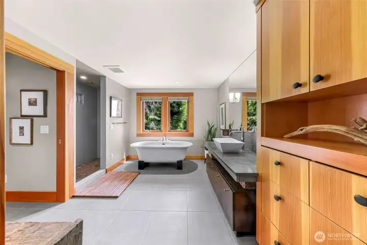 Primary bathroom: walk-in shower, soaking tub and separate toilet room.