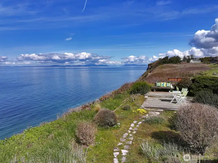 Path leading to deck with offering unbelievable views!