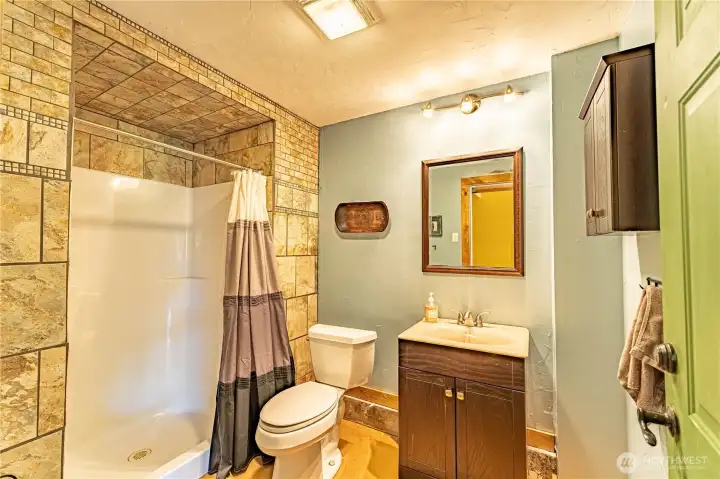 Lower level bath