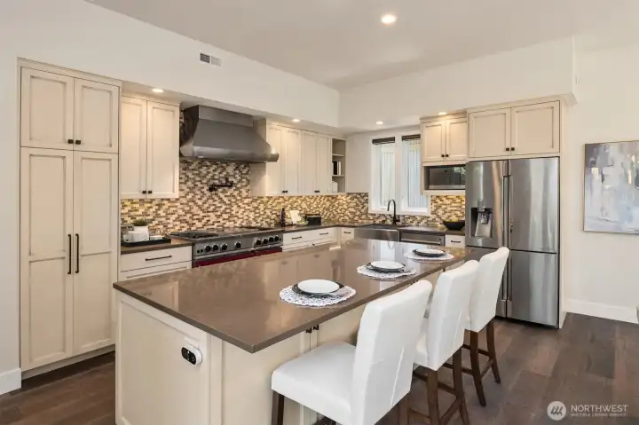 A true chef's kitchen awaits!