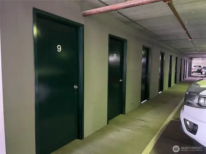 Spacious storage locker. Spacious storage locker.